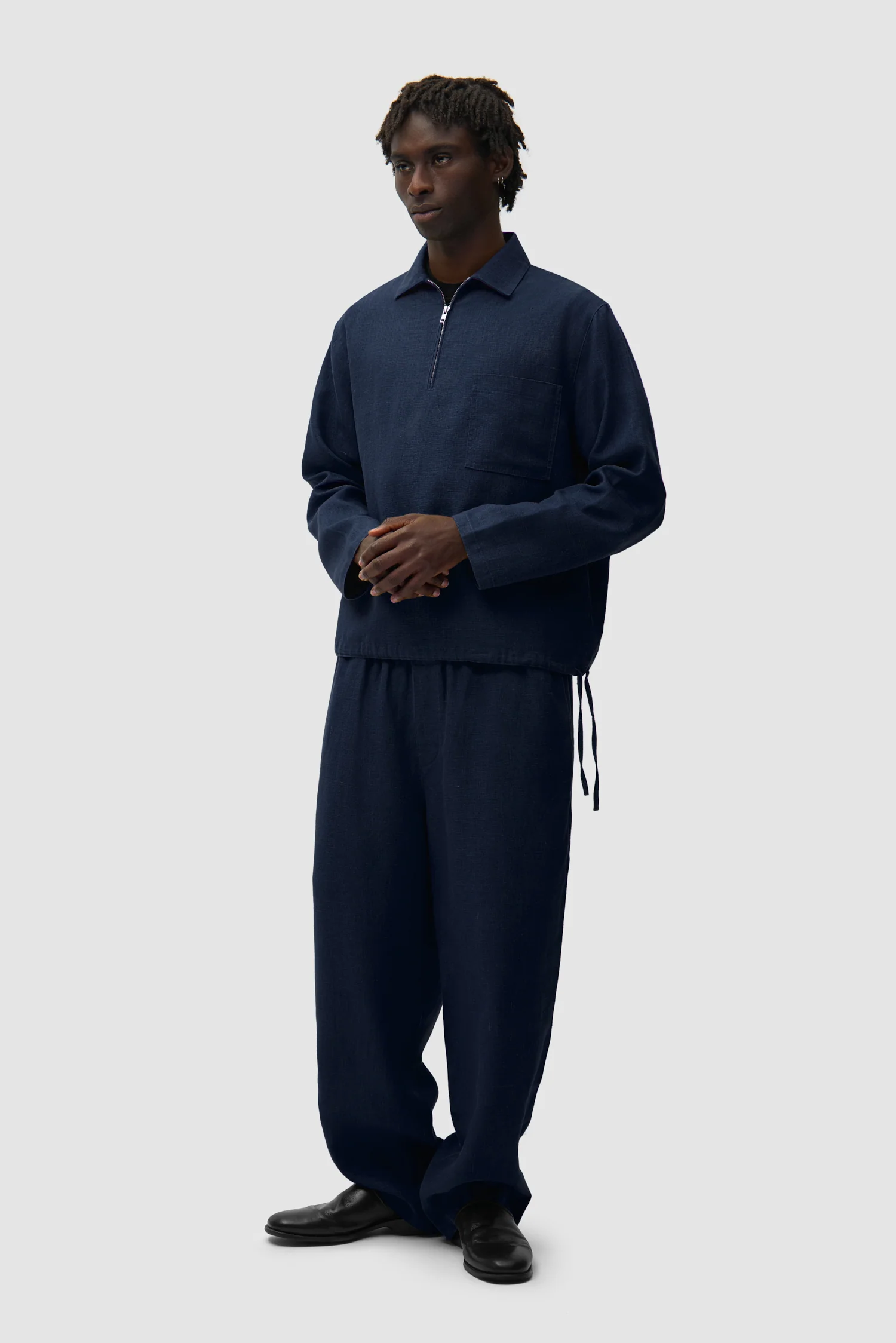 Linen Quarter Zip Pullover - Navy - Image 4